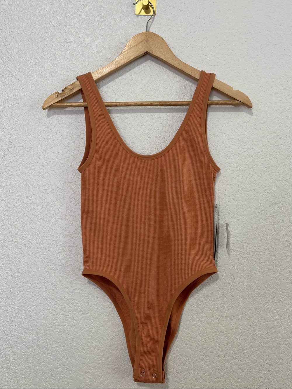 NWT New Mix Ribbed Waffle Knit Bodysuit Tank M/L